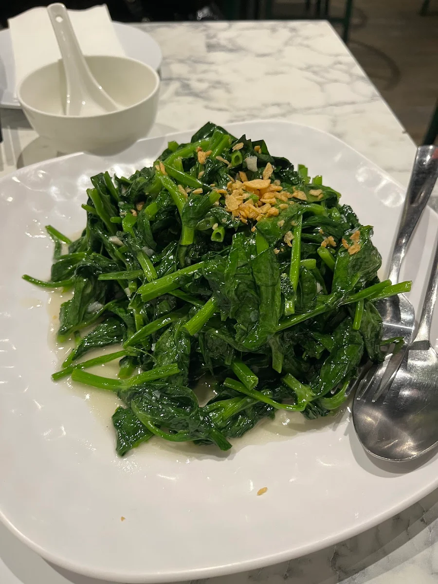 蒜蓉豆苗 snow peas leaves with garlic sauce